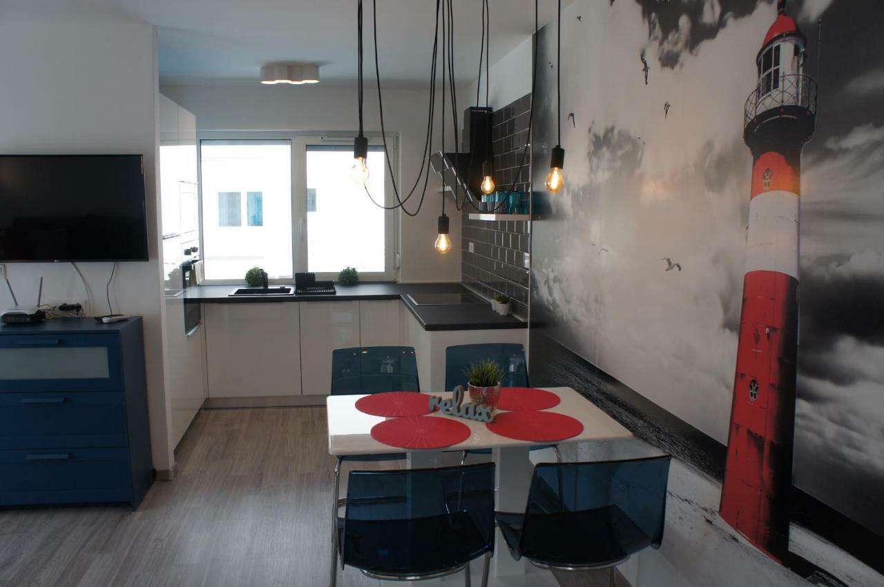 Laguna Beach Apartmanok Siófok Buitenkant foto